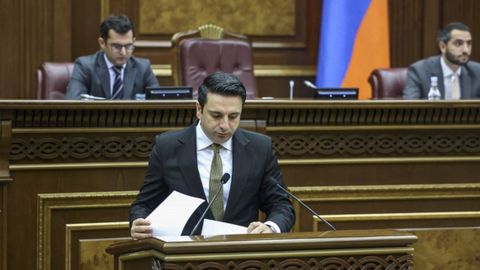 El presidente del Parlamento de Armenia, Alen Simonyan, el martes durante la votacin.