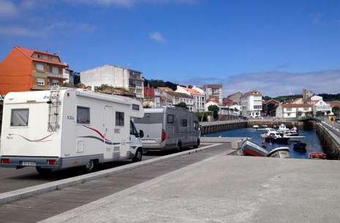 El puerto de Camari�as es uno de los lugares utilizados para estacionar autocaravanas.