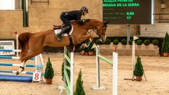 Joaqu&iacute;n Poves, en una competici&oacute;n de salto