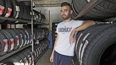 Alexis Vi�itez, en su taller de Cotobade, en una imagen de archivo