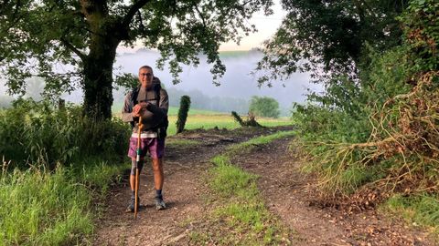 Carlos Marcos durante una etapa del camino