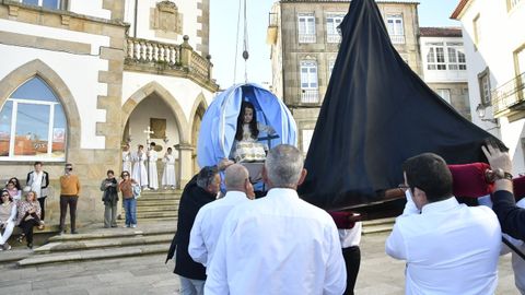 La Palomita Domingo de Resurreci�n en Muros