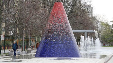 Imagen que muestra la recuperaci�n del entorno de los volcanes de Coia.