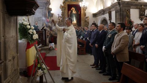 LA GUARDIA CIVIL CELEBRA EL DIA DEL PILAR EN LA COMARCA DEL BARBANZA