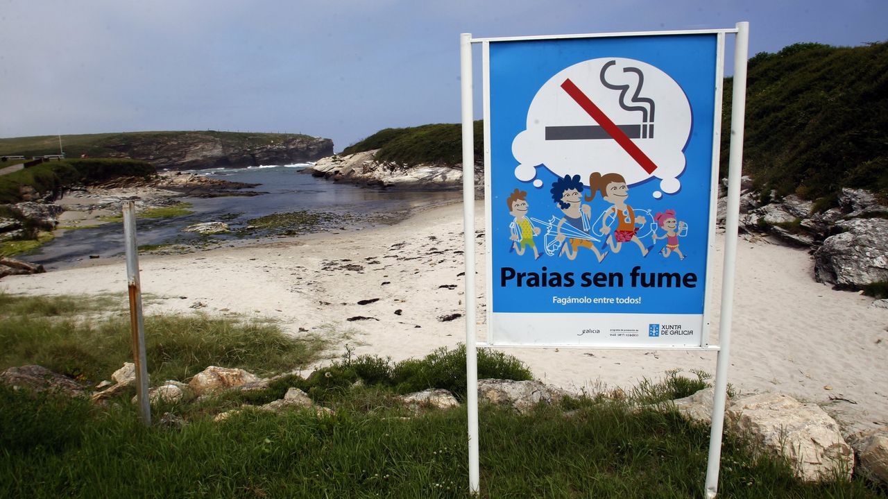 Un total de 26 playas «libres de humo» en A Mariña este año