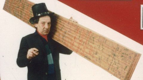 Mancito, muy popular y querido en Viveiro, y gran amante de la bebida, se disfraz� un a�o de tabl�n