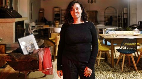 Luisa lvarez, artista madrilea afincada en Bande, donde abri un  coworking  y  coliving  enfocado a la creacin.