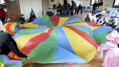 En la parroquia silledense de Laro se celebraron actividades con los m�s peque�os.