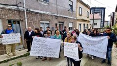 Protesta�de los vecinos de la Calle X�lgaro contra unos okupas traficantes de drogas