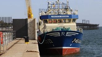 Uno de los buques andaluces que faenan en aguas de Mauritania.