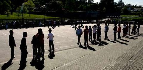El colegio de primaria de Vent�n est� alejado del �rea urbana y saturado desde hace a�os.