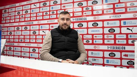 Yago Iglesias, en la sala de prensa del &Aacute;ngel Carro en una imagen de archivo.