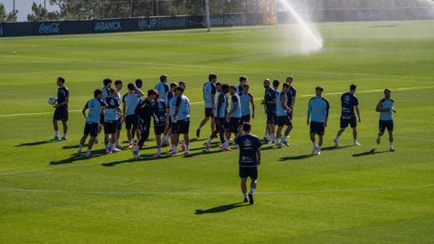 La plantilla del Celta, en un entrenamiento en la Cidade Deportiva Afouteza.
