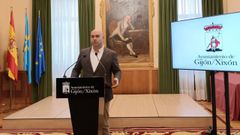 El portavoz de Junta de Gobierno del Ayuntamiento de Gijn, Jess Martnez Salvador, en rueda de prensa en el Consistorio gijons