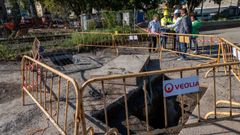 Las obras de la R�a do Santo, en el entronque de las tuber�as en Os Praceres