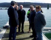 Jos� Juan Dur�n, ayer, durante su visita efectuada al puerto cormel�n.