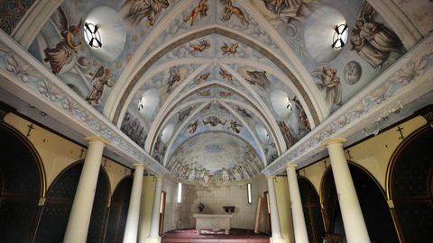 En la imagen, de archivo, interior de la capilla del inmueble.
