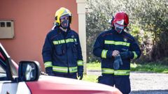 Imagen de archivo de bomberos del parque de Barreiros durante un operativo