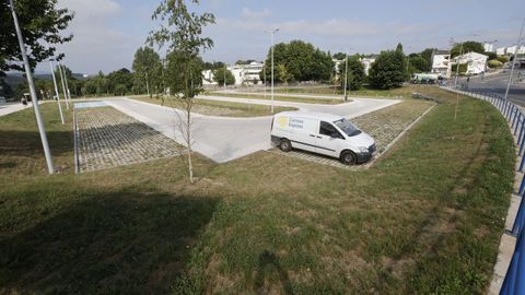 Aparcamiento de la avenida de Breog�n sin coches