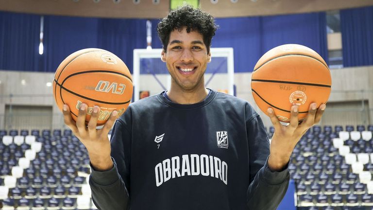 Felipe dos Anjos, p�vot del Obradoiro y jugador con m�s mates en Primera FEB