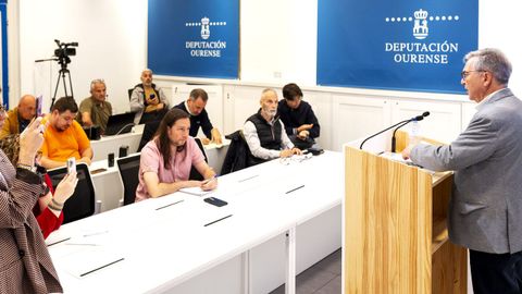 Rueda de prensa de Luis Menor en la Diputaci�n de Ourense.