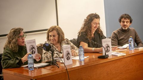 PRESENTACION DEL LIBRO DE AURORA MARCO