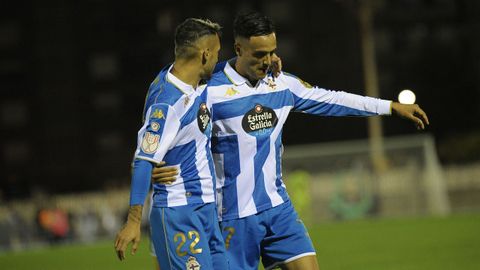 Stoichkov y Herrera celebran uno de los goles ante el Sámano.