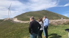 Visita de IU a los parques e�licos del alto de Bra��as