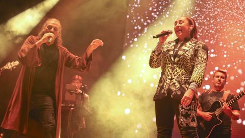 Imagen de un concierto de Camela en Ferrol