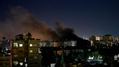 Humo en Damasco, la capital siria, tras el ataque israel