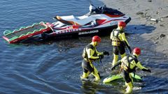 Foto de archivo de una intervenci�n de los Bombeiros de Pontevedra en el r�o L�rez