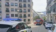 Rescate de una persona en un balcn de un edificio en Barbads