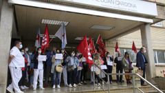 El personal se concentr� a las puertas del centro hospitalario