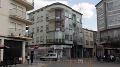 El edificio en el que ser�n construidos los apartamentos est� junto al jard�n de la Compa��a y en una zona de cafeter�as y restaurantes