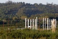 Una de las naves en marcha en el pol�gono de B�rtoa.