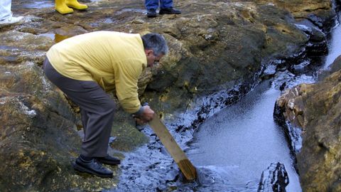 Enorme acumulacin de fuel en Porto do Son