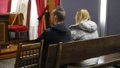 Los acusados, durante el juicio en la Audiencia Provincial de Ourense