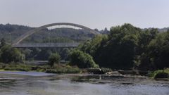 Las obras del caneiro en el Mi�o se paralizaron por falta de permisos