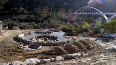 Obras de construcci�n de las termas de Outariz en el 2005