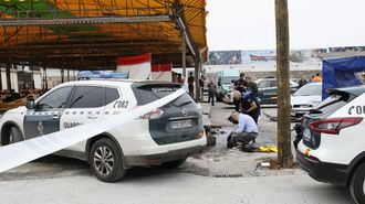 Vehculos de emergencias y de las fuerzas de seguridad en el lugar del atropello