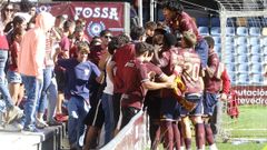 El Pontevedra celebra un gol en un partido reciente en Pasar�n