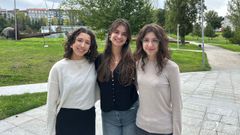 De izquierda a derecha: Isabel Rodrguez, Carmen Daz y Judit Martn, fundadoras de Ourense Global