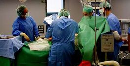 Actualmente hay en Galicia casi 38.000 pacientes aguardando por una operaci�n, y solo 21.500 esperan menos de 90 d�as.