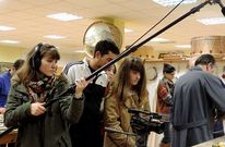 Imagen del rodaje de las clases del taller de fabricaci�n de instrumentos tradicionales gallegos