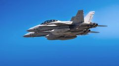 Los dos F18, ayer, cerca de Santiago