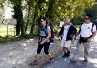 El goteo de peregrinos en Valga fue constante toda la Semana Santa