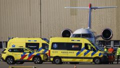 Ambulancia, este jueves en Schiphol, en �msterdam