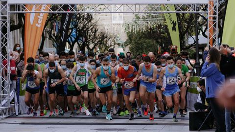 Carreras de San Silvestre en Ourense.La capital ourensana disfrut del ambiente festivo de su particular prueba de fin de ao