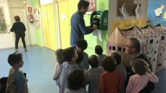 Desfribrilador instalado en un colegio de Nigr�n