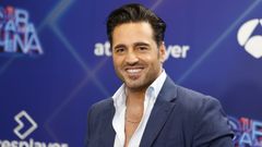 El cantante David Bustamante posando en el photocall de presentacin de la nueva edicin de Tu cara ce suena, que contar con su presencia y se estrenar este viernes 12 de abril